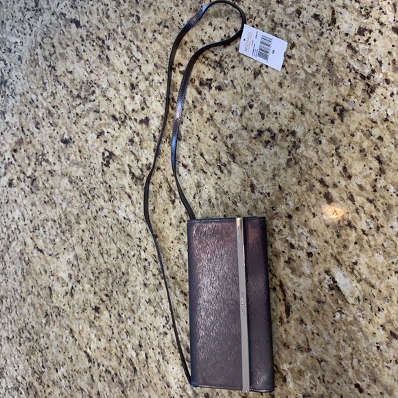 Michael Kors clutch - Picture 2 of 2